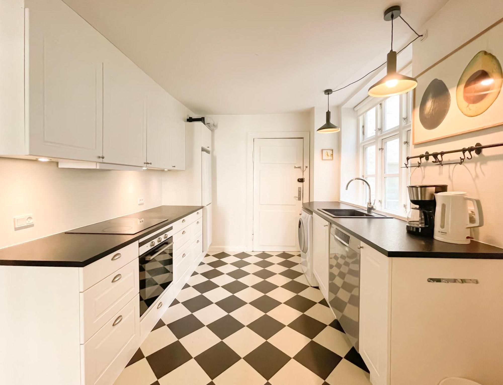 Large Apartment With 4 Bedrooms In โคเปนเฮเกน ภายนอก รูปภาพ